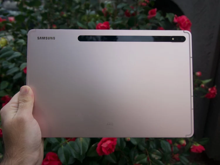 Đánh giá Galaxy Tab S8 Plus: Một cỗ máy đa nhiệm thực thụ