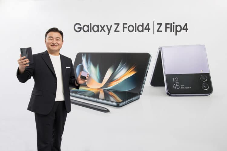 Galaxy Z Fold 4 Galaxy Z Flip 4 TM Roh