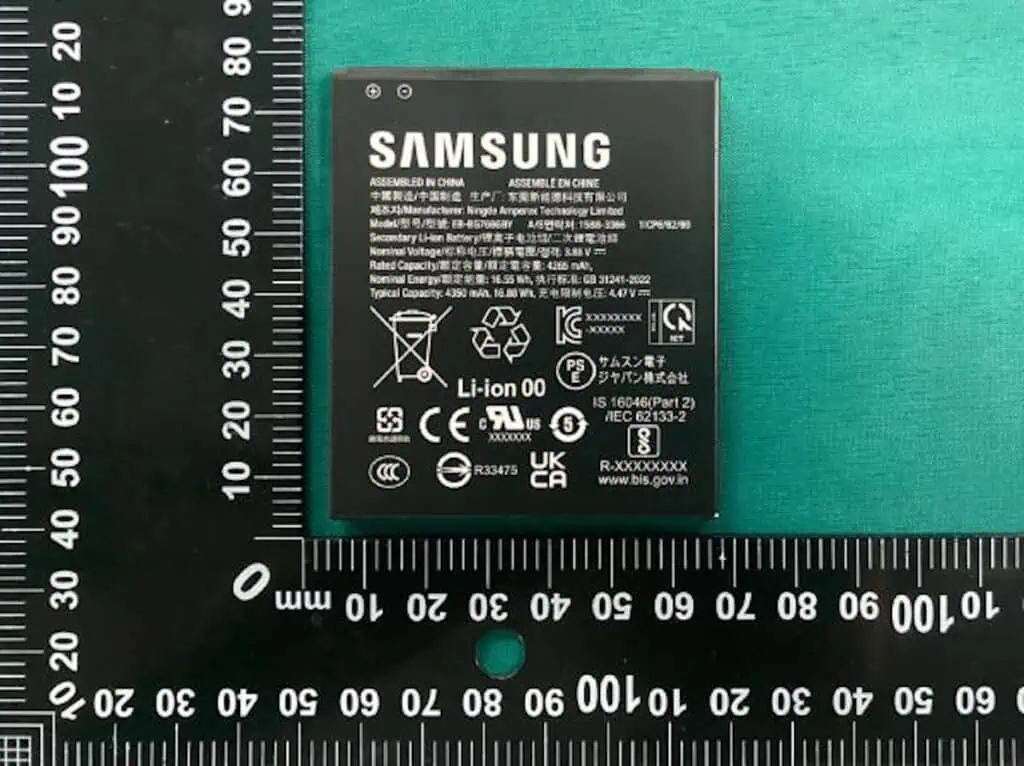 samsung galaxy xcover 8 battery