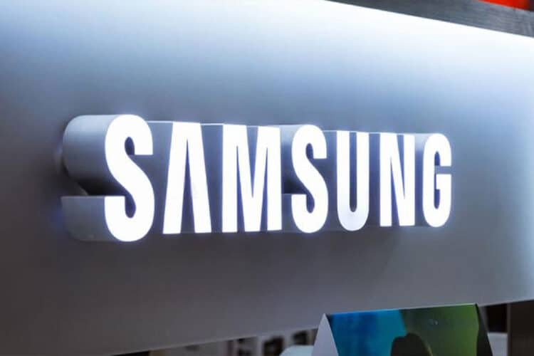 Samsung giành lại vị trí số một trong ngành bán dẫn toàn cầu trong năm 2024