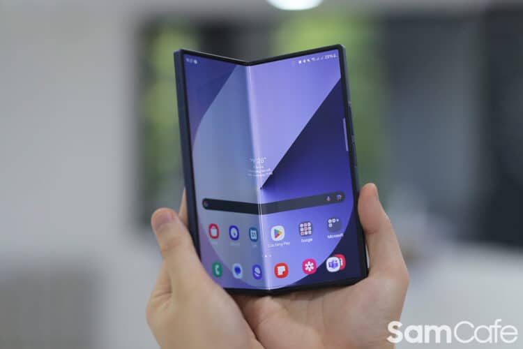 Samsung có thể mang đến bản nâng cấp màn hình gập đáng mong đợi trên Galaxy Z Fold 7