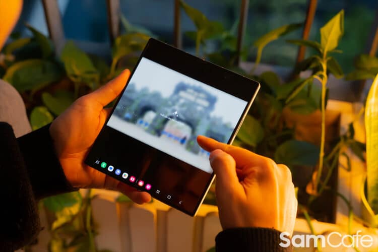 Samsung Galaxy Z Fold 6 có thanh tác vụ được nâng cấp với One UI 7.0 Beta