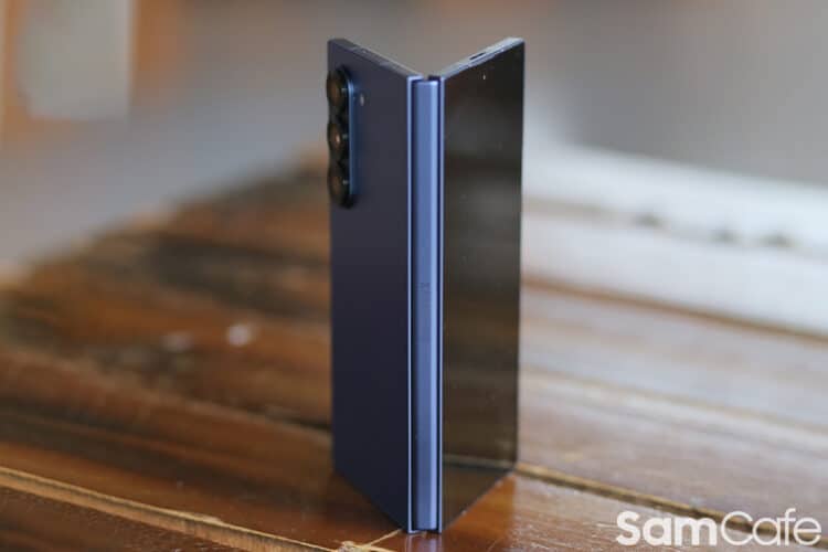 Samsung Galaxy Z Fold 6 và Flip 6 nhận bản cập nhật One UI 7 Beta 3 với nhiều tính năng AI mới