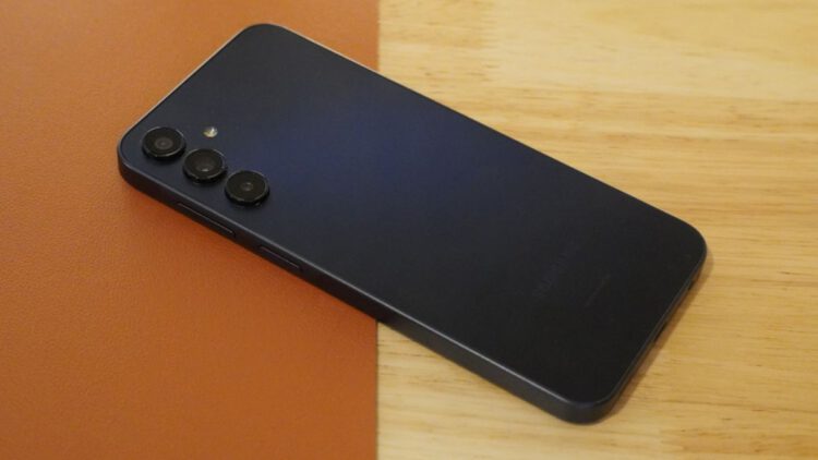 Galaxy A15 4G tại Việt Nam chính thức nhận cập nhật One UI 7