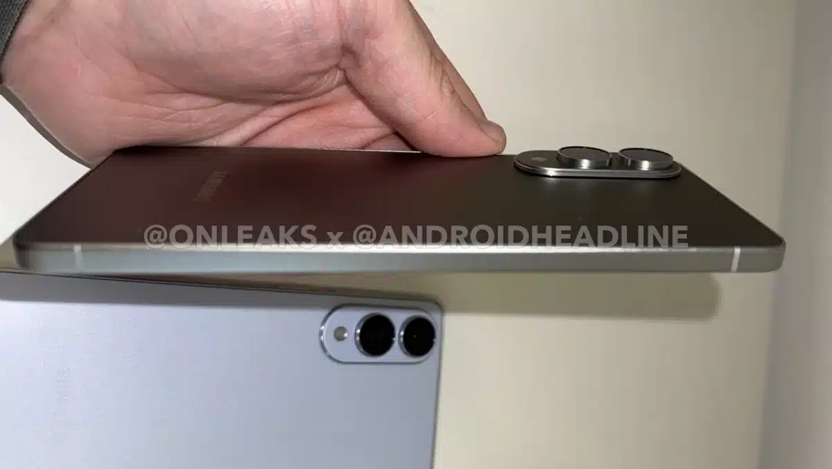 Galaxy S25 Edge lộ ảnh trên tay thực tế cùng S25 Ultra trước giờ ra mắt