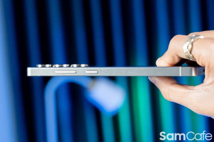 Galaxy S26 Ultra có thể mỏng hơn S25 Ultra nhờ cụm camera được nâng cấp