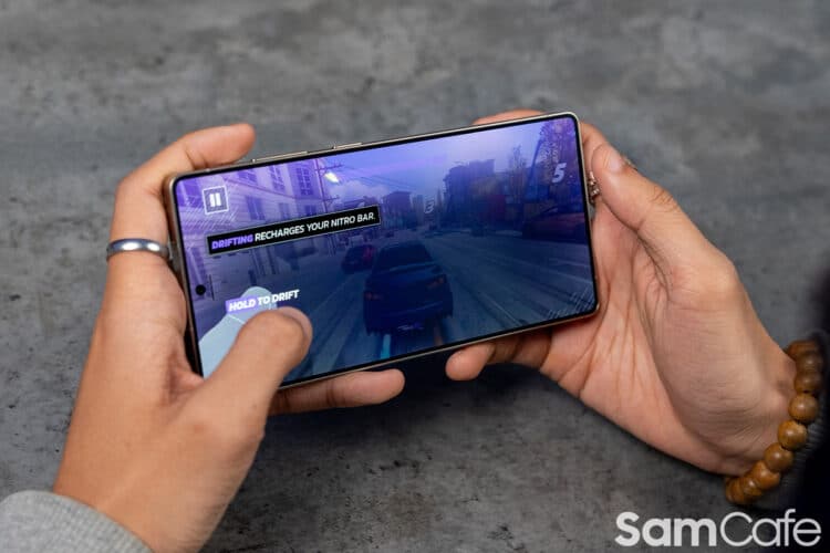 Rò rỉ thông tin pin và sạc nhanh của Galaxy S26 Ultra khiến người dùng thất vọng