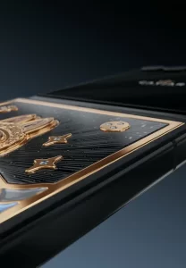 Caviar “thổi hồn” vào Galaxy Z Fold 7 và Flip 7: kiệt tác vũ trụ giá gần 250 triệu đồng, chỉ có 8 chiếc trên toàn cầu