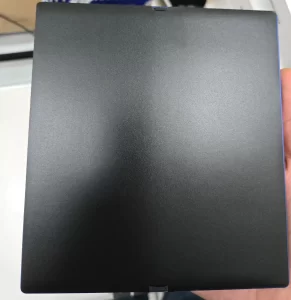 Galaxy Z Fold 7 lộ ảnh thực tế với thiết kế siêu mỏng và màu xanh mới lạ