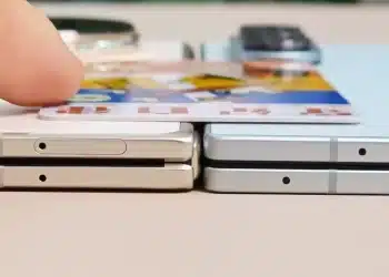 Galaxy Z Fold 7 mỏng hơn cả Magic V5 dù Honor khẳng định ngược lại