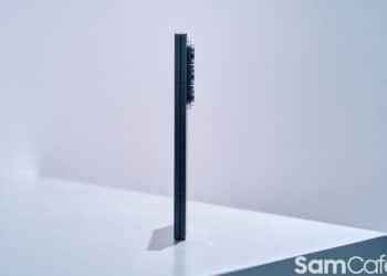 Galaxy Z Fold 7 mỏng hơn gần một nửa so với thế hệ đầu tiên