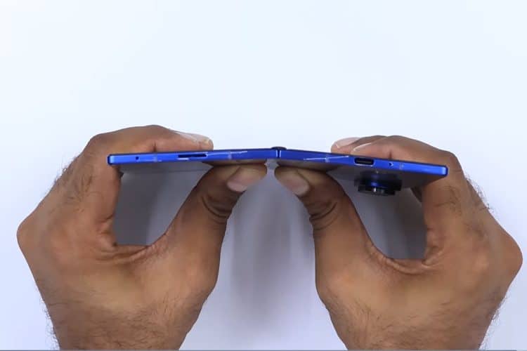 Galaxy Z Fold 7 vượt qua loạt bài kiểm tra độ bền khắc nghiệt một cách ấn tượng
