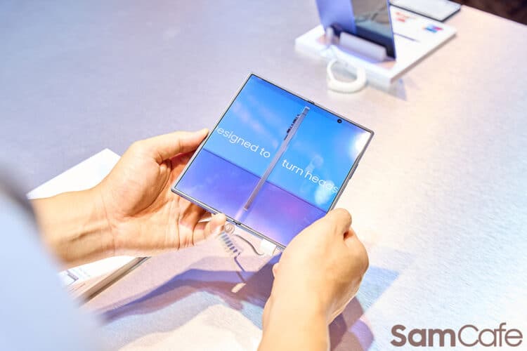 Galaxy Z Fold 8 có thể khắc phục nhược điểm lớn nhất của điện thoại gập