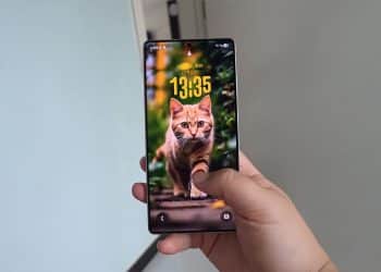 Tải về LockStar trên One UI 8 với 4 hiệu ứng mở khóa vân tay mới