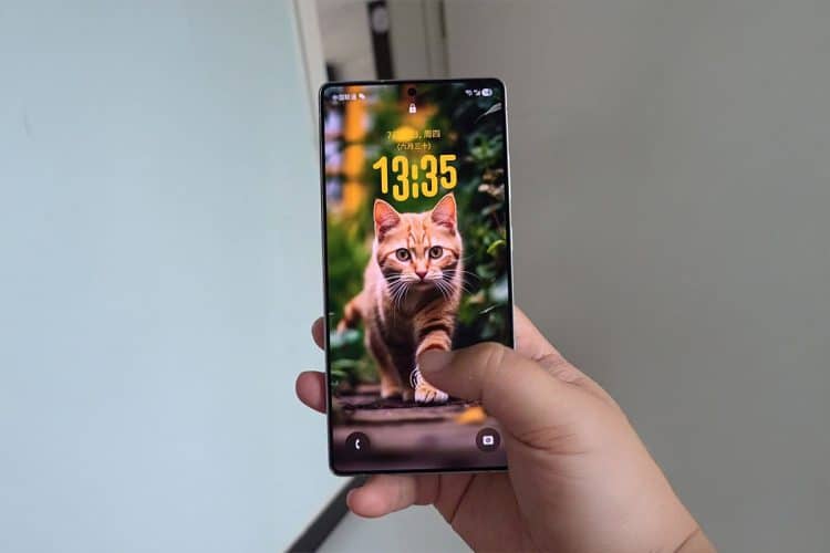 Tải về LockStar trên One UI 8 với 4 hiệu ứng mở khóa vân tay mới