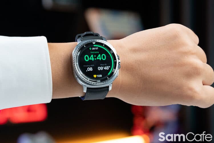 Samsung chỉ trích đồng hồ Trung Quốc, tiết lộ đang phát triển Galaxy Watch 9 và Watch 10