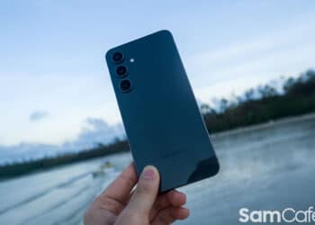 Galaxy S24 FE Review