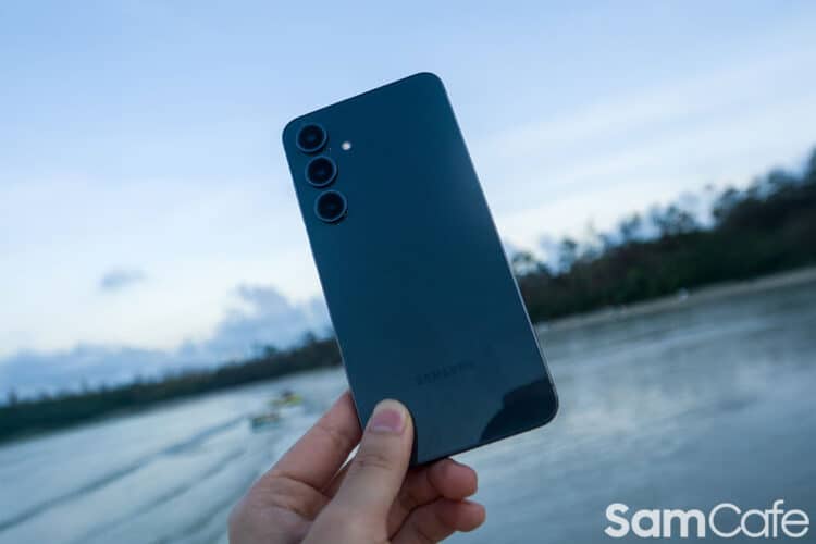 Galaxy S24 FE Review