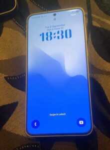 Galaxy S25 FE unboxing
