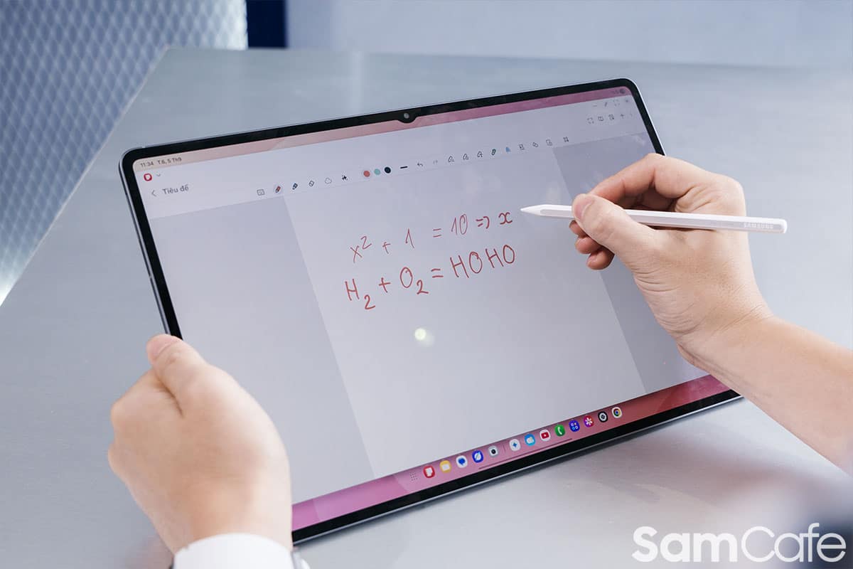 Samsung Galaxy Tab S11 Ultra S Pen hands on