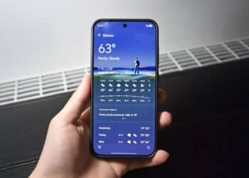 One UI 8 Weather App