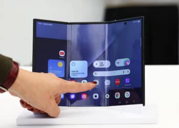 Galaxy Z TriFold mới của Samsung. Ảnh: Newsis