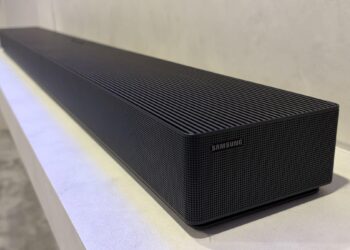 Loa thanh Samsung QS90H. Ảnh: Engadget